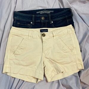 American Eagle Women's Shorts BUNDLE Size 6-one pair Beige/Peach- one pair Dark